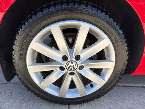 Used 2012 Volkswagen Jetta TDI image 15