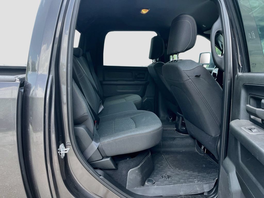 Used 2026 RAM 2500 Warlock AWD/4WD image 25