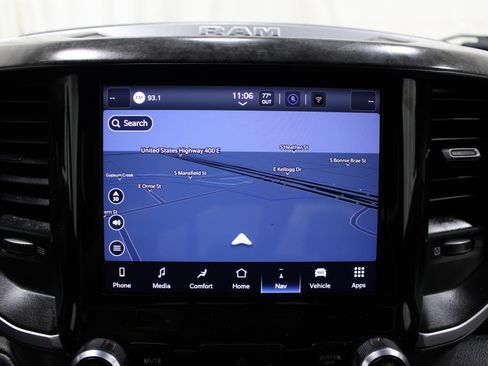 Used 2022 RAM 1500 Big Horn AWD/4WD image 16