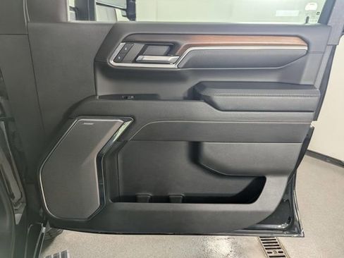 Used 2024 GMC Sierra 2500 Denali w/ Denali Reserve Package AWD/4WD image 29