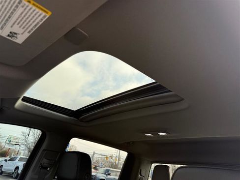 Used 2024 GMC Sierra 1500 Denali image 22