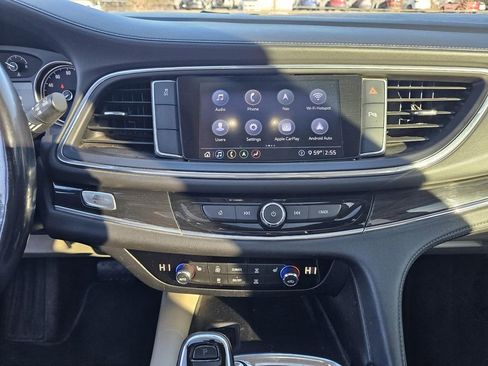 Used 2020 Buick Enclave Essence w/ Sound and Sites Package image 26