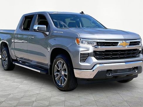 Used 2023 Chevrolet Silverado 1500 LT AWD/4WD image 1