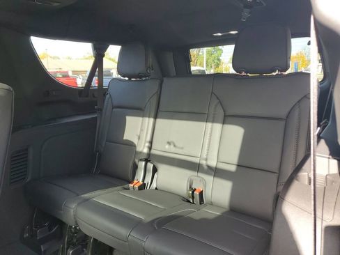 New 2026 GMC Yukon XL Denali w/ Denali Reserve Package image 11