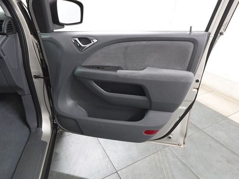 Used 2006 Honda Odyssey LX image 25