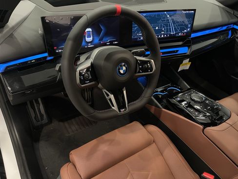 New 2025 BMW i5 M60 w/ Executive Package image 7