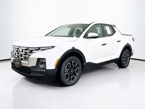 Used 2024 Hyundai Santa Cruz SEL AWD/4WD image 3
