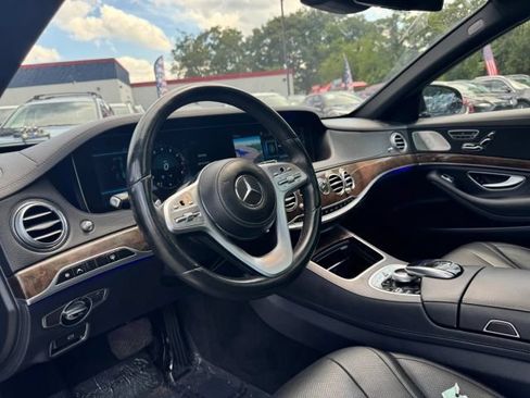 Used 2018 Mercedes-Benz S 450 4MATIC Sedan w/ Premium Package image 19