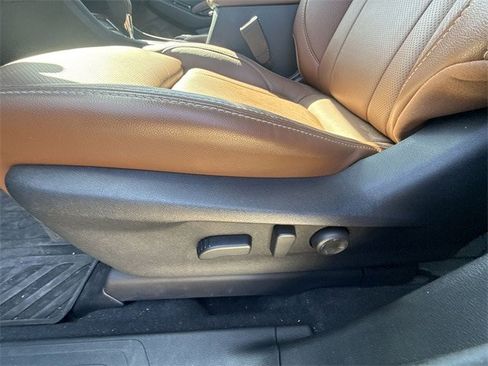 Used 2024 Subaru Ascent Touring image 12