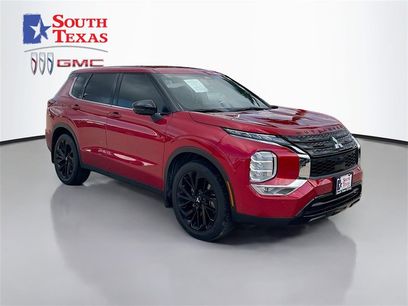 Used 2023 Mitsubishi Outlander SE