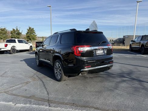 Used 2021 GMC Acadia Denali w/ Denali Technology Package image 5