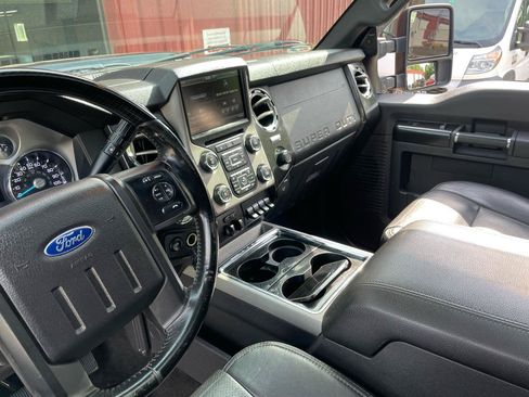 Used 2016 Ford F350 Lariat w/ Lariat Ultimate Package AWD/4WD image 15