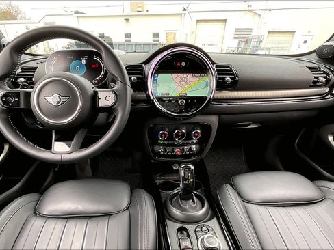 Used 2024 MINI Cooper Clubman S image 15