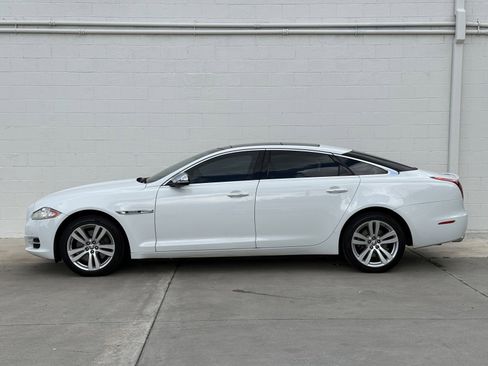 Used 2012 Jaguar XJ L RWD image 8