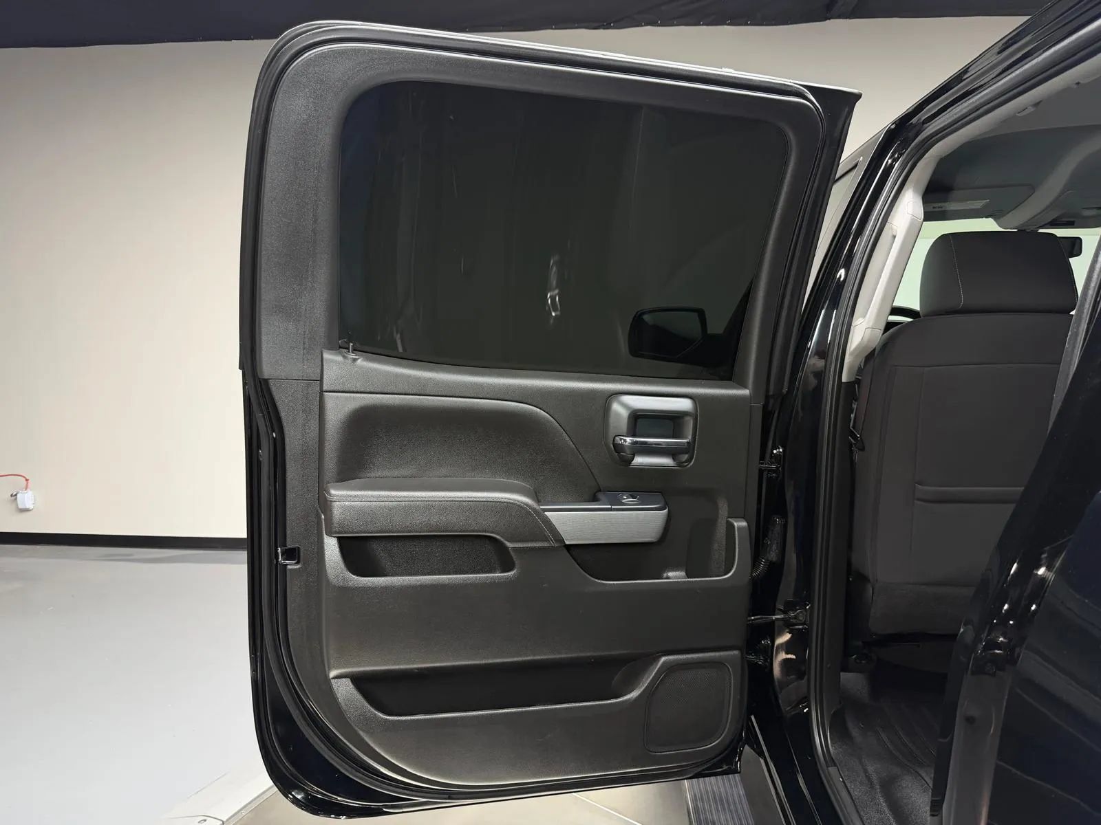 Used 2017 Chevrolet Silverado 1500 LT w/ Texas Edition AWD/4WD image 15