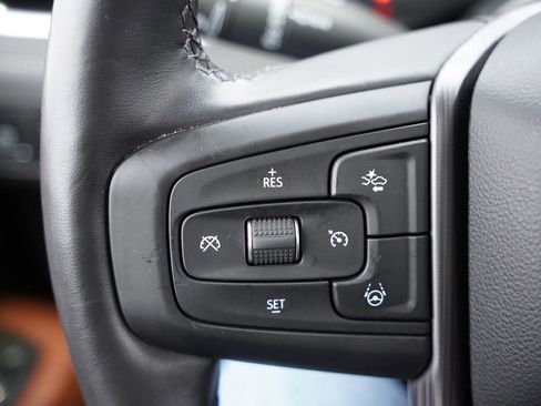 Certified 2024 GMC Yukon Denali Ultimate image 38