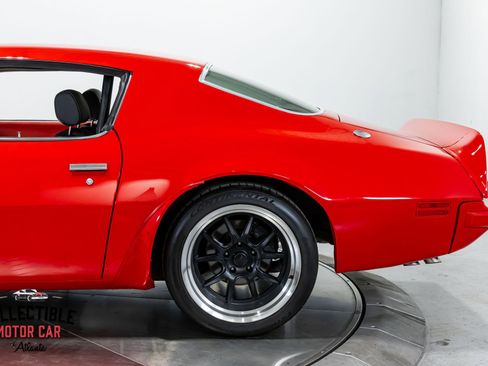 Used 2013 Chevrolet Camaro SS w/ SS Performance Package image 38