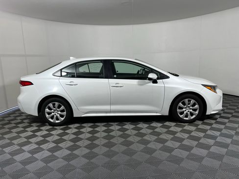 Certified 2026 Toyota Corolla LE FWD image 4