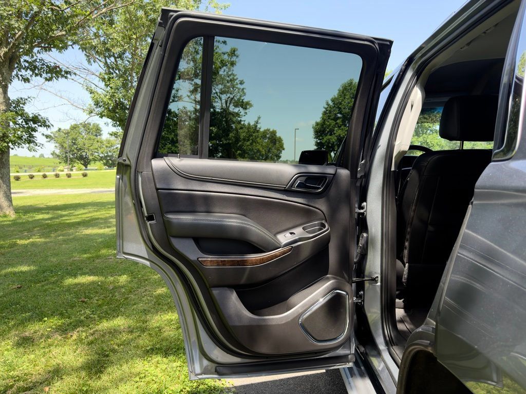 Used 2020 Chevrolet Tahoe LT AWD/4WD image 23