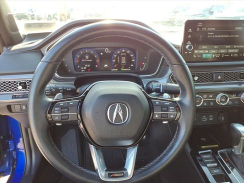 Used 2023 Acura Integra A-Spec image 15