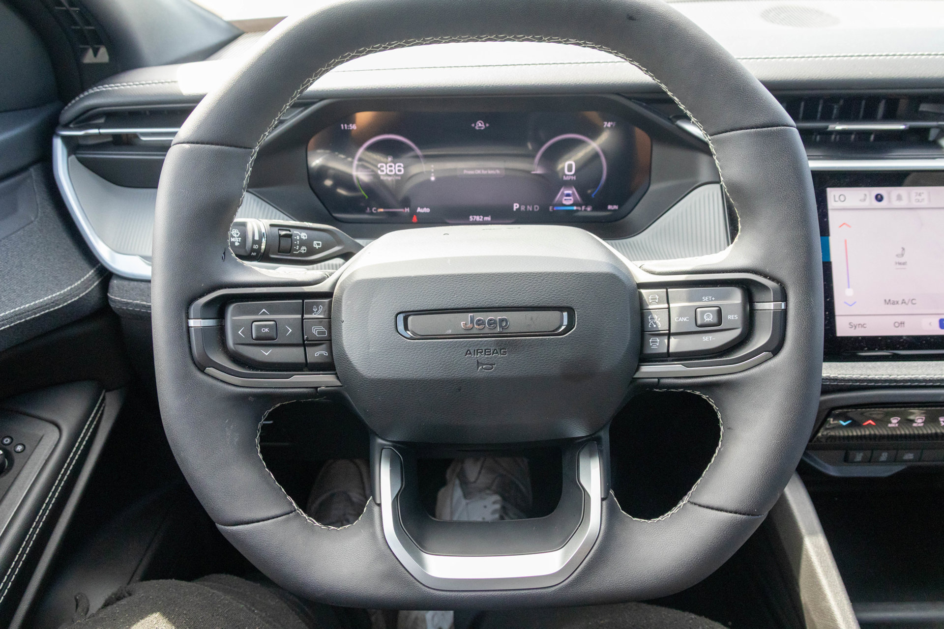 New 2026 Jeep Cherokee Laredo AWD/4WD image 27
