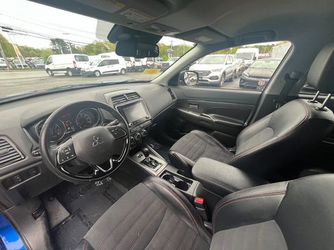 Used 2024 Mitsubishi Outlander Sport SE AWD/4WD image 25