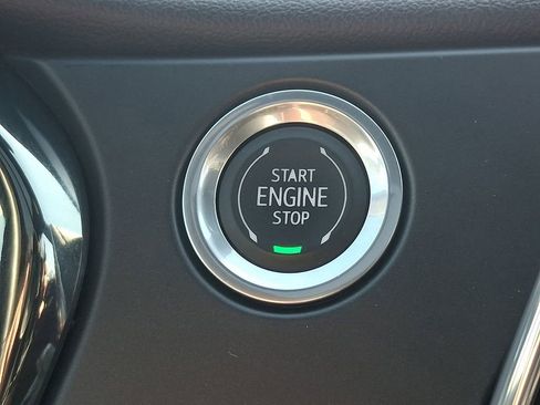 Used 2019 Chevrolet Blazer RS w/ Sun and Wheels Package FWD image 28