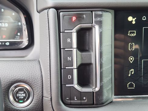 Used 2023 GMC Yukon Denali AWD/4WD image 21