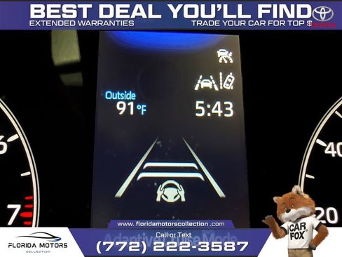 Used 2023 Toyota Corolla LE FWD image 29