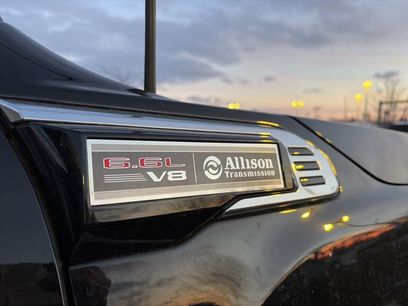 New 2025 GMC Sierra 2500 Pro w/ Convenience Package