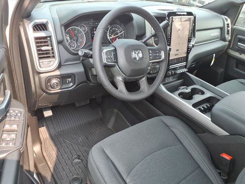 New 2026 RAM 2500 Big Horn AWD/4WD image 19