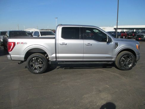 Used 2021 Ford F150 XLT w/ Equipment Group 302A High image 4