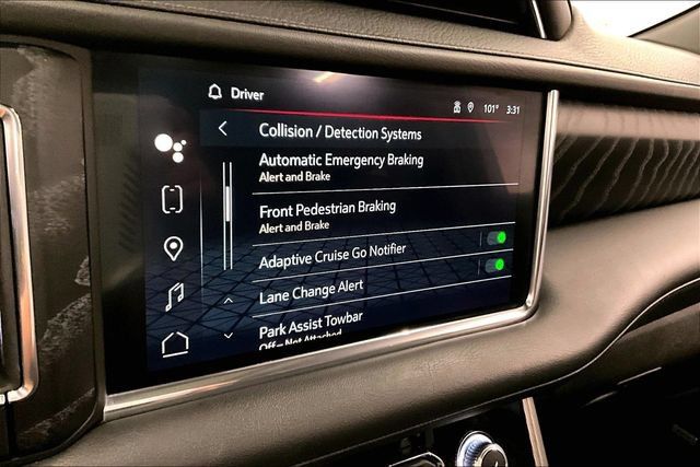 Used 2023 GMC Yukon Denali w/ LPO, Floor Liner Package AWD/4WD image 34
