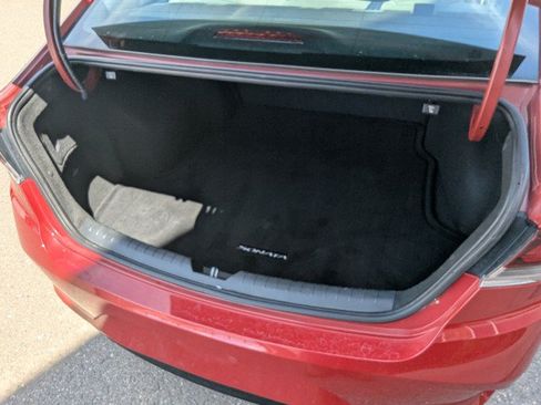 Used 2018 Hyundai Sonata SE FWD image 25