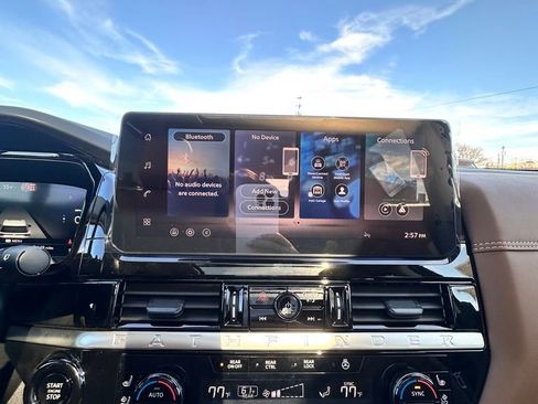 New 2026 Nissan Pathfinder Platinum w/ Cargo Package image 14