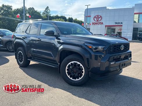 Used 2025 Toyota 4Runner TRD Off-Road AWD/4WD image 1