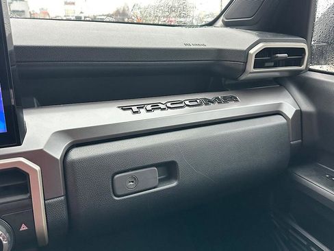 Certified 2024 Toyota Tacoma TRD Off-Road w/ TRD Off Road Premium Package image 26