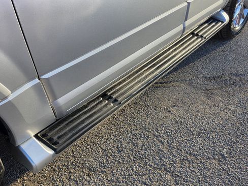 Used 2017 Ford Expedition Limited image 44