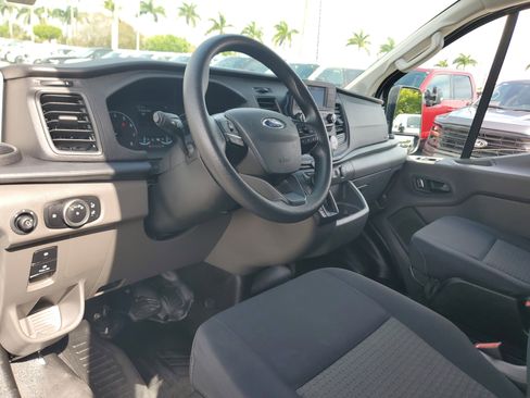 Used 2024 Ford Transit 250 Low Roof w/ Exterior Upgrade Package image 9
