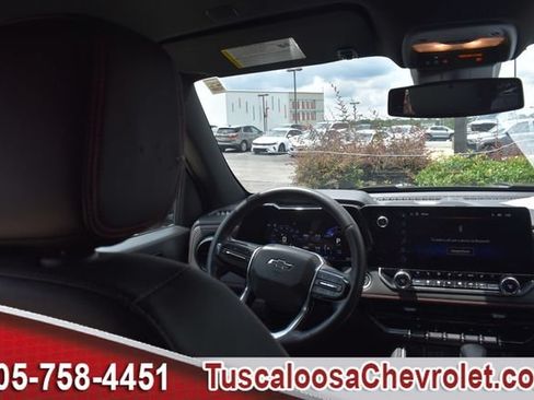 Used 2024 Chevrolet Colorado Z71 w/ Z71 Convenience Package 2 AWD/4WD image 24