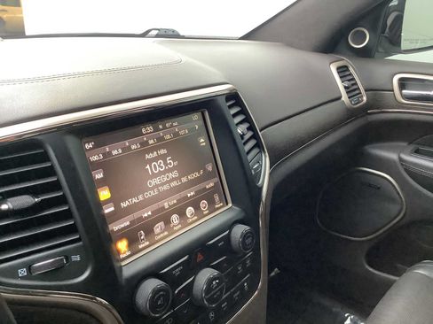 Used 2017 Jeep Grand Cherokee Summit AWD/4WD image 17