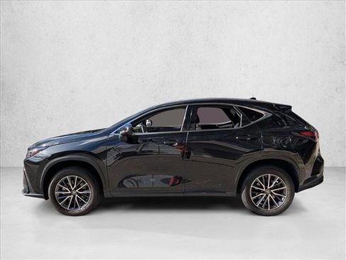 Used 2023 Lexus NX 250 FWD image 5