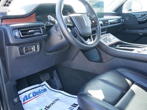 Used 2024 Lincoln Aviator Reserve image 15