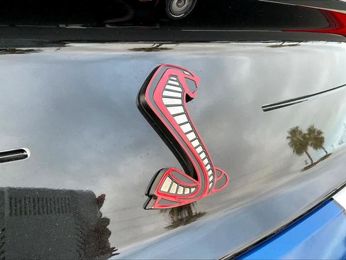 Used 2018 Ford Mustang Shelby GT350 w/ Electronics Package image 12