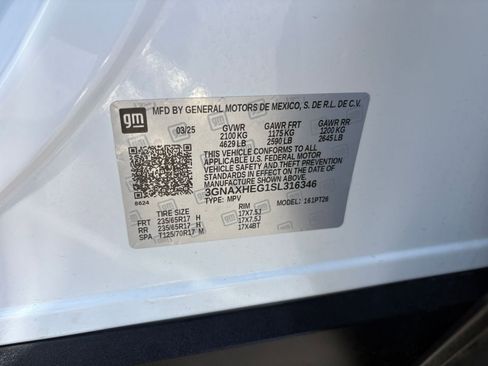 Used 2025 Chevrolet Equinox LT FWD image 30