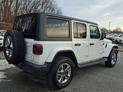 Used 2019 Jeep Wrangler Unlimited Sahara w/ Safety Group image 6