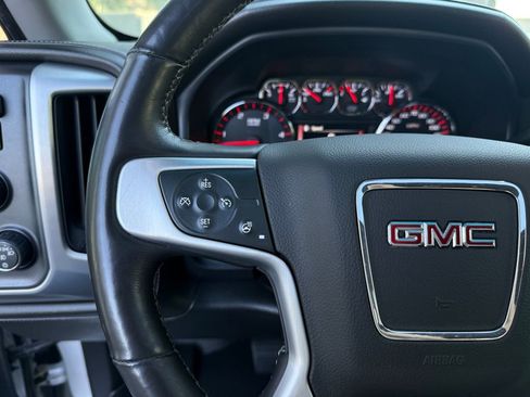 Used 2015 GMC Sierra 2500 SLT w/ Duramax Plus Package AWD/4WD image 32