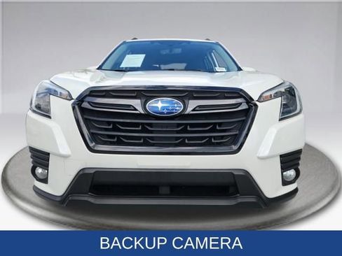 Used 2023 Subaru Forester Limited image 12