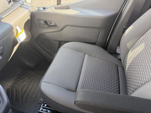 New 2026 Ford Transit 250 148 Medium Roof image 16