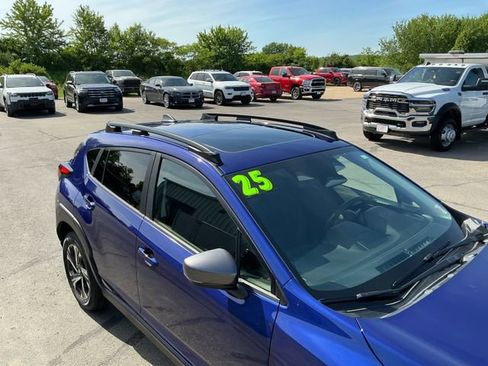 Used 2025 Subaru Crosstrek 2.0i Premium AWD/4WD image 12